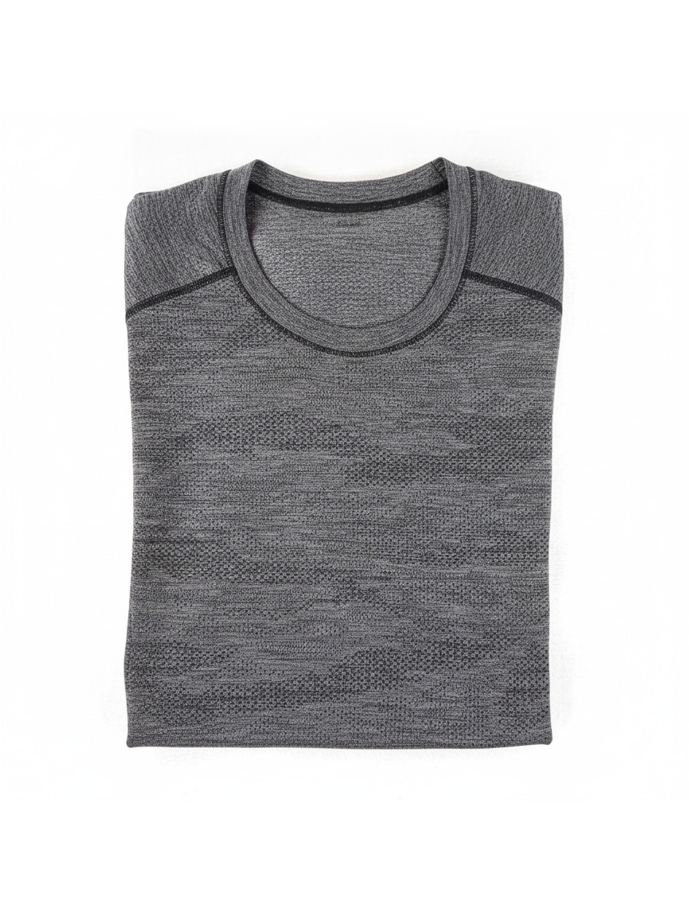 Lululemon Men's Gray Black Patterned Short Sleeve Shirt Size L Great Pattern